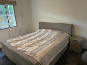Lovely 3 bedroom in Mill Hill